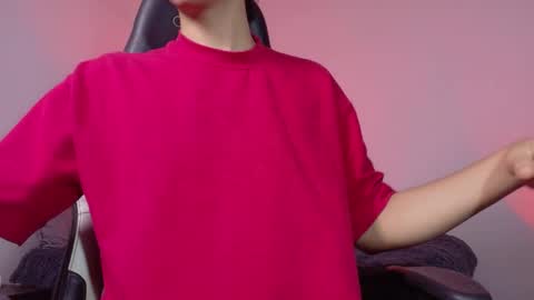 Snapshot of alan18n chatting on 04/17/26, 01:08 alan18n online show from 04/17/26, 01:08