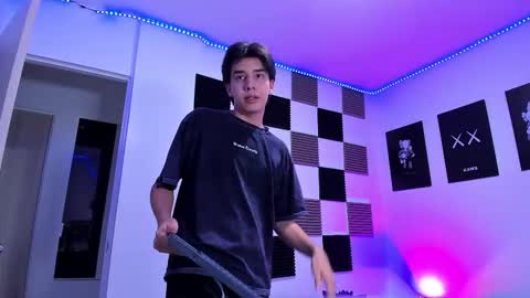 Alan Boy online show from 03/22/26, 01:20