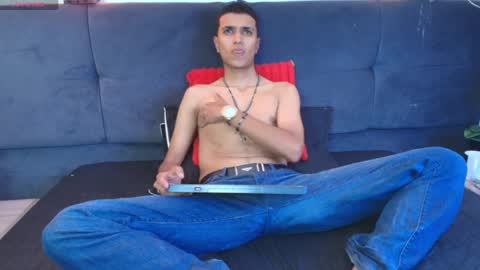 Snapshot of alan_colthon chatting on 05/24/26, 03:22 alan_colthon online show from 05/24/26, 03:22