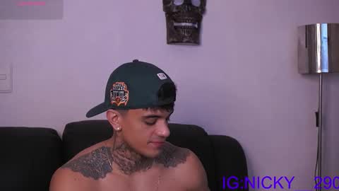 alan_morrys online show from 11/12/25, 02:45