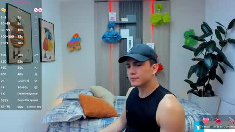 Snapshot of alan_nd_kevin chatting on 05/03/26, 11:49 Alan Kevin can we reach 100 thumbs up please guys online show from 05/03/26, 11:49