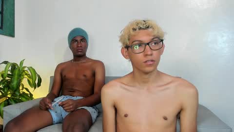 Alan and Criss - WE JUST FRIENDS WITH BENEFITS BOTH VERS online show from 12/10/24, 11:08