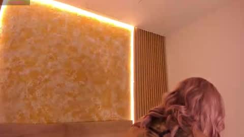 Snapshot of alana_2916 chatting on 10/22/25, 03:40 alana_2916 online show from 10/22/25, 03:40