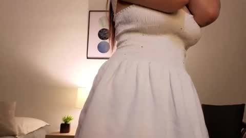 alana__29 online show from 11/24/25, 08:41