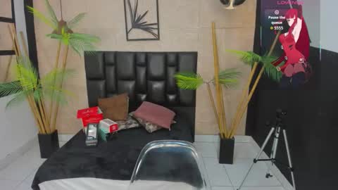 Snapshot of alana_bonny chatting on 09/19/25, 03:56 Alana online show from 09/19/25, 03:56