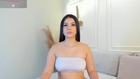 Snapshot of alana_cutte chatting on 05/22/26, 05:25 alana_cutte online show from 05/22/26, 05:25