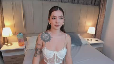 Snapshot of alana_gv chatting on 04/14/26, 12:22 alana_gv online show from 04/14/26, 12:22