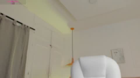 Alana online show from 12/24/24, 07:28