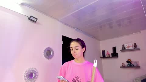 Maeve  online show from 01/31/25, 02:28