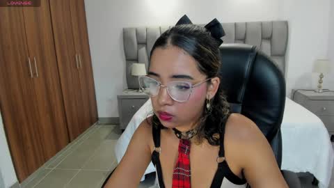 Snapshot of alana_martiins chatting on 05/26/26, 07:10 alana online show from 05/26/26, 07:10