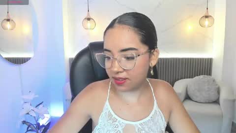 Snapshot of alana_martiins chatting on 06/07/26, 07:06 alana online show from 06/07/26, 07:06