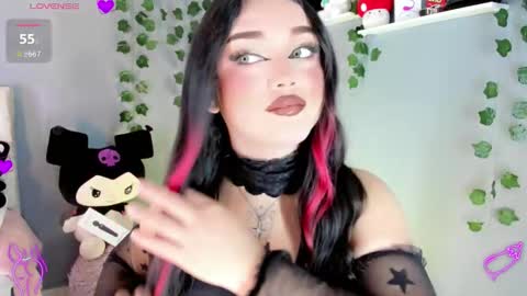 Snapshot of alana_muller_ chatting on 10/20/25, 04:35 Alana Muller online show from 10/20/25, 04:35