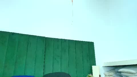Snapshot of alana_petite chatting on 06/27/26, 12:59 ALANA PETITE online show from 06/27/26, 12:59