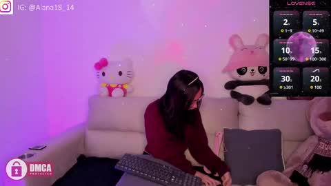 alana_pherson online show from 09/27/25, 12:04