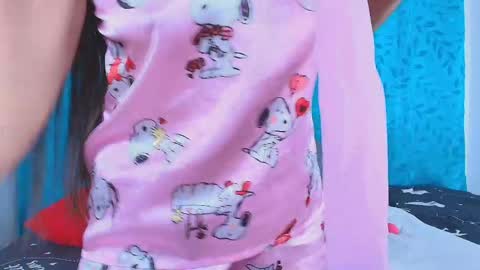 Snapshot of alana_pink95 chatting on 05/08/26, 11:59 alana_pink95 online show from 05/08/26, 11:59