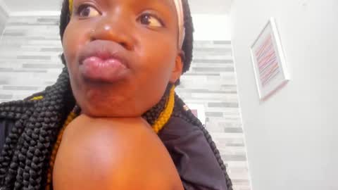 Alana online show from 03/04/25, 06:29