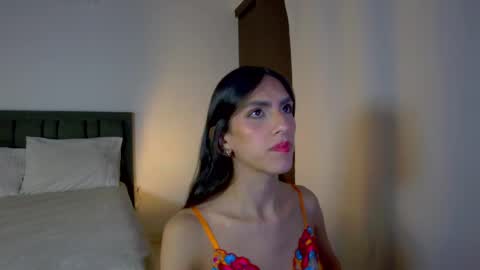 Snapshot of alana_sofia_ chatting on 05/21/26, 03:19 Alana Tobias online show from 05/21/26, 03:19