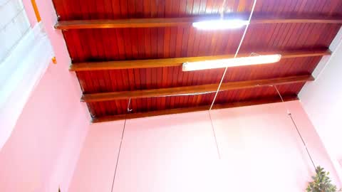 Alana online show from 10/09/25, 07:23