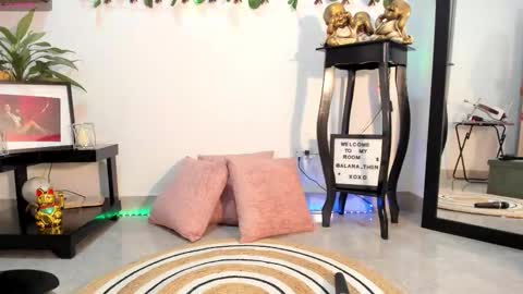       online show from 11/18/25, 11:26