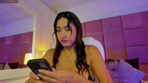 alanah_connors online show from 11/16/25, 11:38