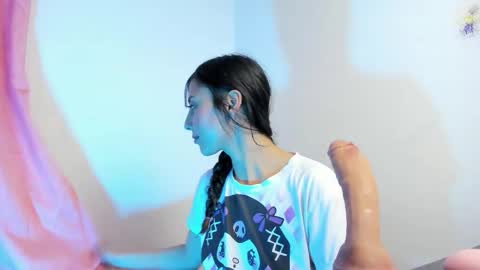 ALANA Please follow me  online show from 09/14/25, 05:50