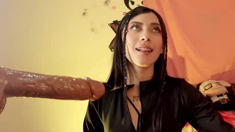 ALANA Please follow me  online show from 11/12/25, 04:35