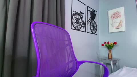 Alana  online show from 01/17/25, 04:28