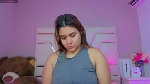 alanarousse_ online show from 07/18/26, 12:09