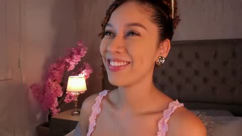 Snapshot of alanaxbrown chatting on 07/05/26, 12:12 Tell me Alana online show from 07/05/26, 12:12
