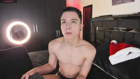 Snapshot of alanblack1 chatting on 12/03/25, 10:19 alanblack1 online show from 12/03/25, 10:19