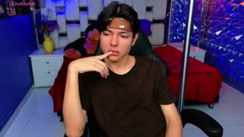 Snapshot of alandelrey57 chatting on 03/20/26, 05:18 ALAN DEL REY online show from 03/20/26, 05:18