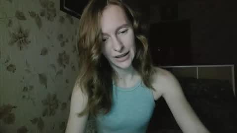 Elisa online show from 10/25/25, 08:03