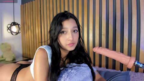 Snapshot of alanha_ chatting on 01/10/25, 10:15 alanha online show from 01/10/25, 10:15