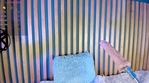 Snapshot of alanha_ chatting on 01/22/25, 02:15 alanha online show from 01/22/25, 02:15