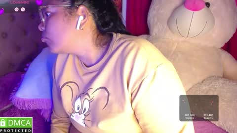 lanna online show from 11/09/25, 03:27