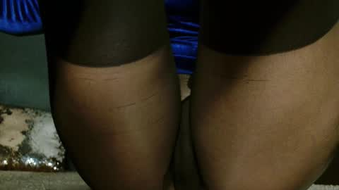 Alanna online show from 10/25/25, 04:35