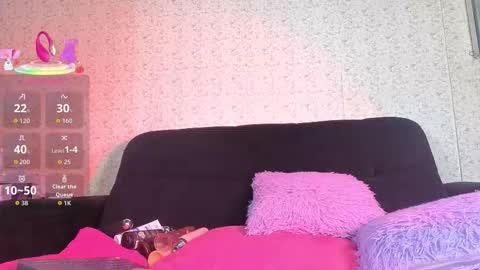 alanna_jones11_aws online show from 01/14/26, 05:40