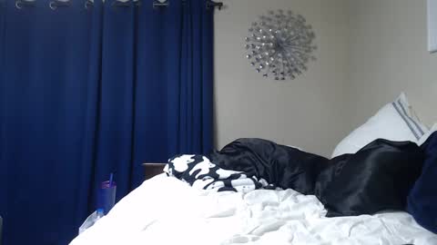 Snapshot of alannarack chatting on 11/03/25, 12:02 Alanna Rack online show from 11/03/25, 12:02