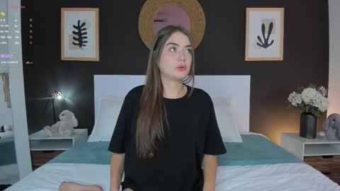 Alanna Cute Russell online show from 03/25/26, 08:04