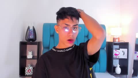 alannaughty_ online show from 01/21/25, 03:26