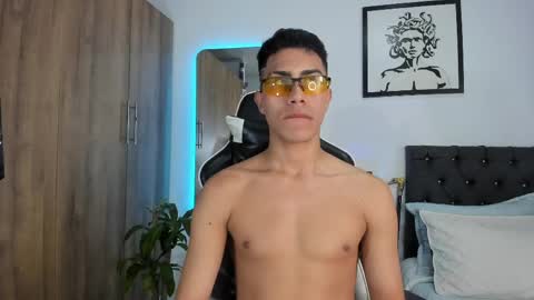 alannaughty_ online show from 04/18/26, 10:10