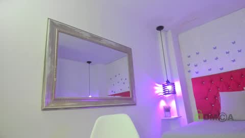 alannavidal online show from 12/01/24, 04:29