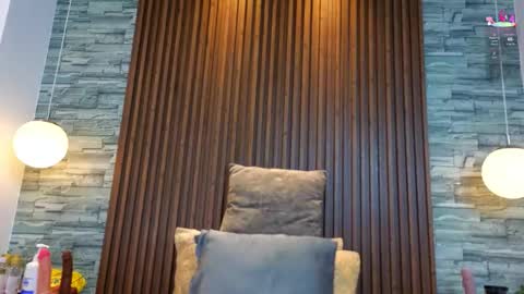 alannavidal online show from 02/10/26, 01:53