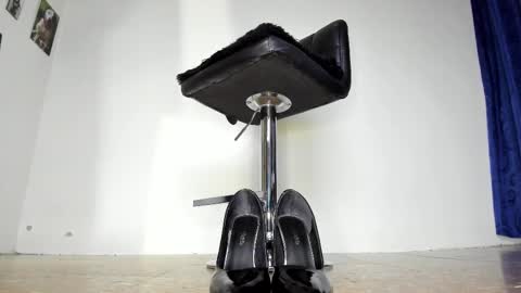 Snapshot of alannis_blue1 chatting on 03/03/25, 04:14 ALANNIS online show from 03/03/25, 04:14