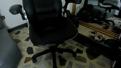 alanred_ online show from 09/16/25, 02:01