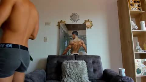 Snapshot of alansex66 chatting on 09/22/25, 01:57 Alan online show from 09/22/25, 01:57