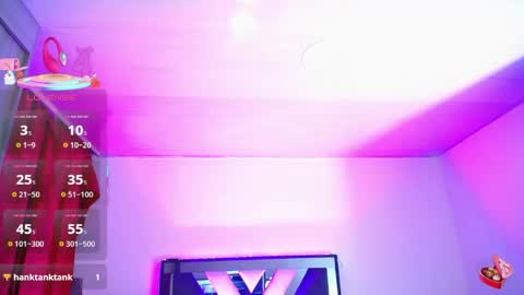 Snapshot of alanys_24 chatting on 04/19/26, 10:14 Victoria online show from 04/19/26, 10:14