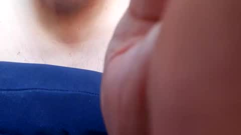 Snapshot of alaricdraken chatting on 01/18/26, 05:39 Alaric Draken online show from 01/18/26, 05:39