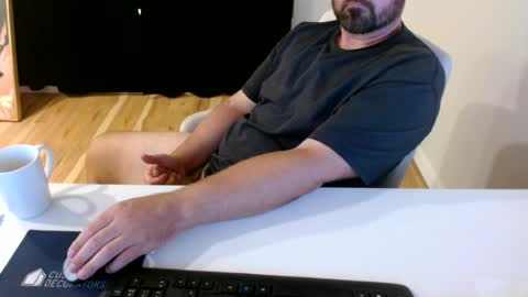 Snapshot of alaska4411 chatting on 06/12/26, 07:13 John online show from 06/12/26, 07:13