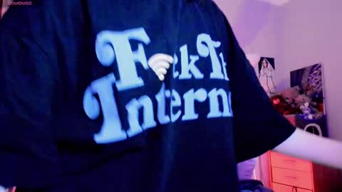 alaska_chan_ online show from 02/09/25, 06:05